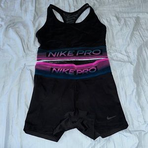 Nike Pro Workout Set